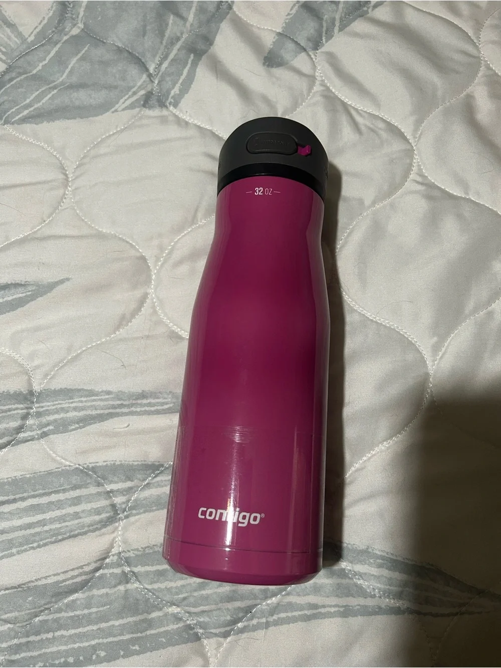 Contigo insulated bottle